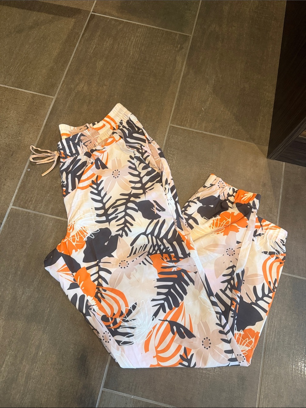 Featherweight jogger